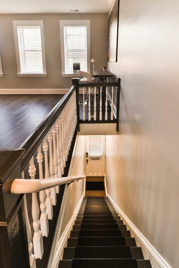 Luxury Apt W/ Spectrum Mood Lighting - Historic Cherokee Street Antique Row Maryland Heights Zewnętrze zdjęcie