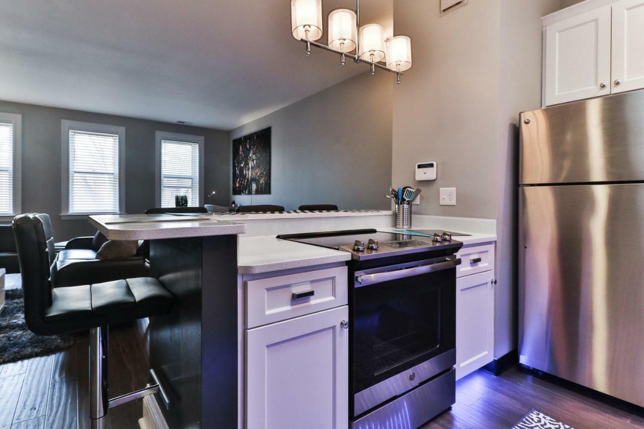 Luxury Apt W/ Spectrum Mood Lighting - Historic Cherokee Street Antique Row Maryland Heights Zewnętrze zdjęcie